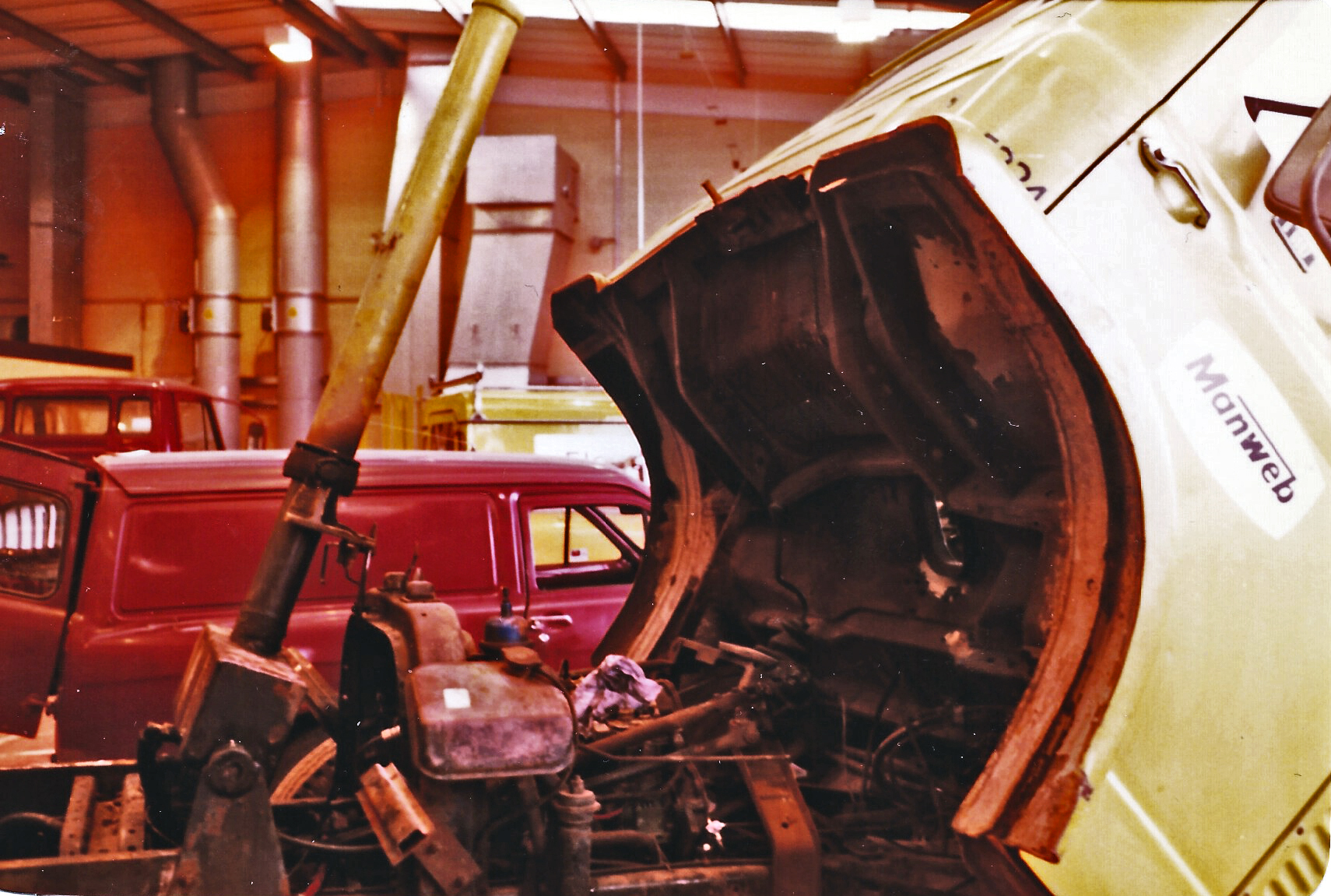 Lister Drive Garage